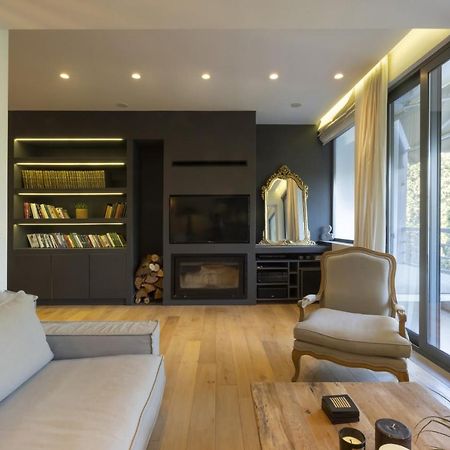 Elegant, Chic, Hip 2 Bedroom W/ Forest View In Athens! Bagian luar foto