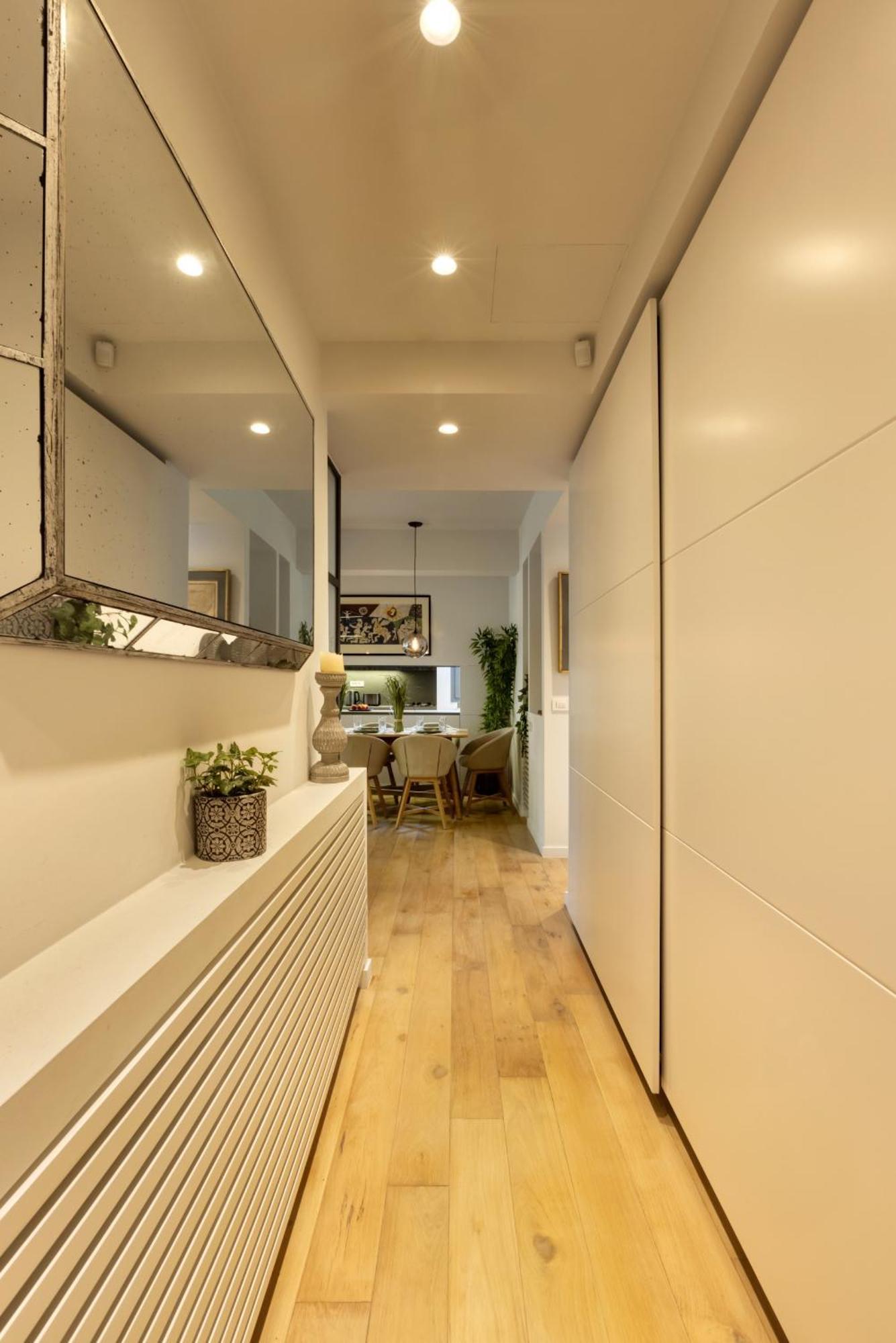 Elegant, Chic, Hip 2 Bedroom W/ Forest View In Athens! Bagian luar foto
