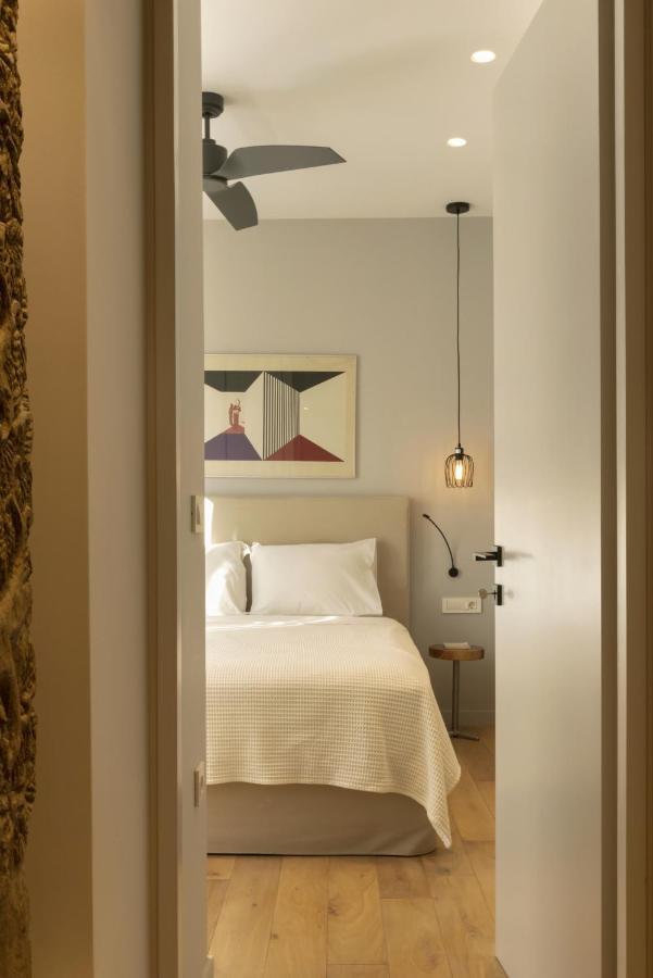Elegant, Chic, Hip 2 Bedroom W/ Forest View In Athens! Bagian luar foto