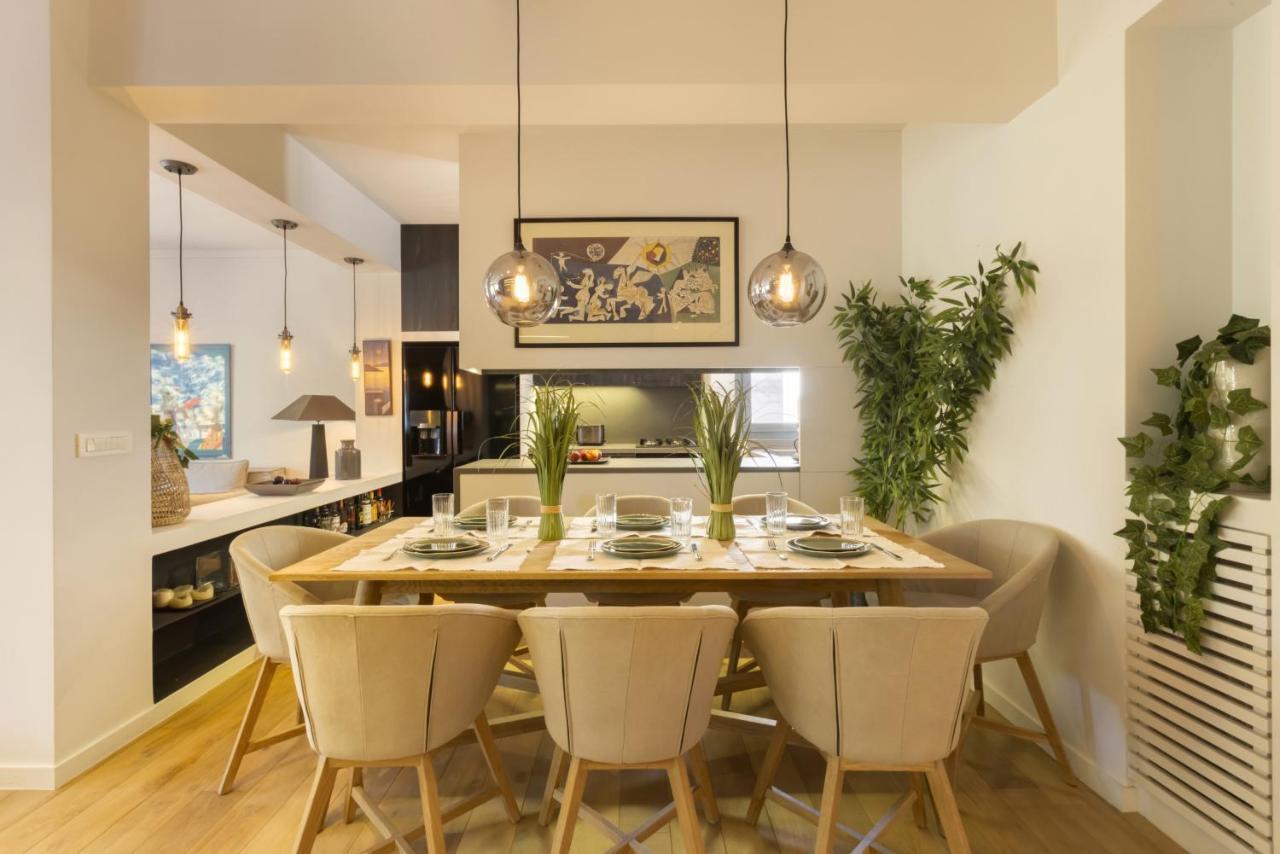 Elegant, Chic, Hip 2 Bedroom W/ Forest View In Athens! Bagian luar foto